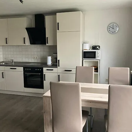 Grossheider Strasse *